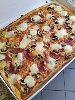 Familien Partypizza 40cm X 60cm